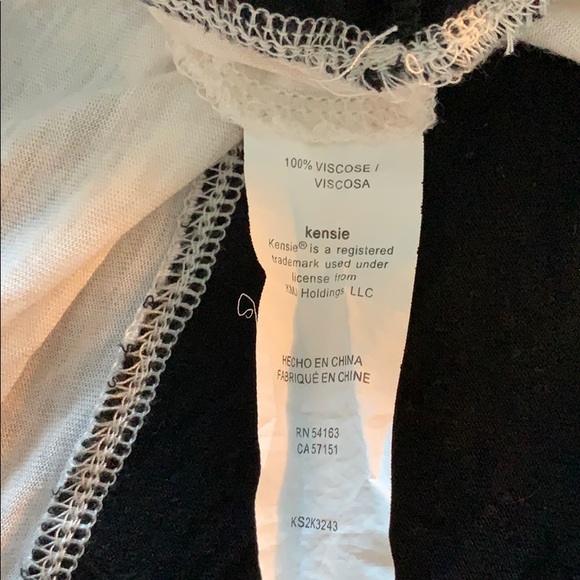 Kensie Hi-Low Top - Picture 4 of 5